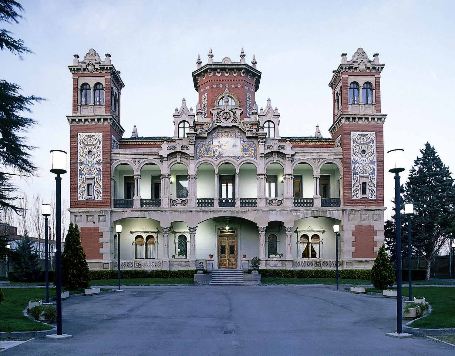 palacio larrinaga