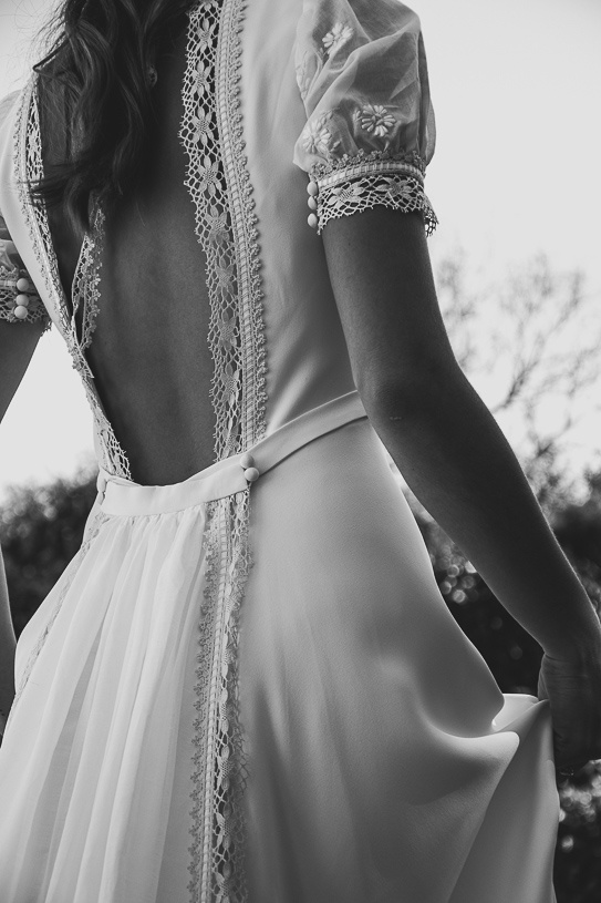 Un vestido de novia con mangas abullonadas - Martha Peters diseñadora  vestidos y trajes de novia a medida